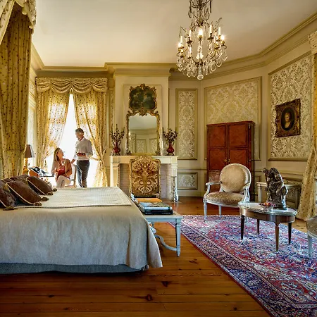 Chateau Pape Clement Hotel 3*