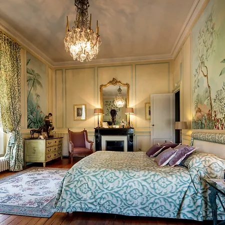 Hotel Chateau Pape Clement 3*