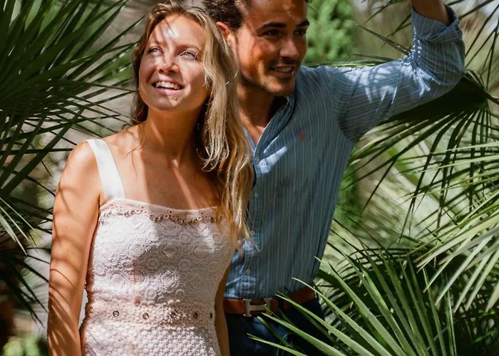 克莱门特法式城堡佩普酒店