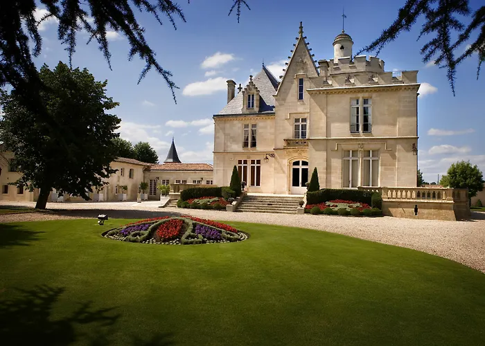Chateau Pape Clement Hotell 3*